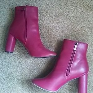 Red Breckelle's "go-go" Ankle Boots